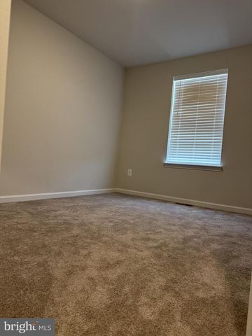 95 GRAY SILVER RD, Inwood, WV 25428
