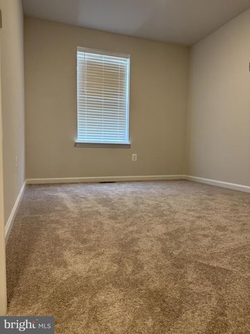 95 GRAY SILVER RD, Inwood, WV 25428