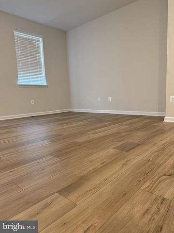 95 GRAY SILVER RD, Inwood, WV 25428