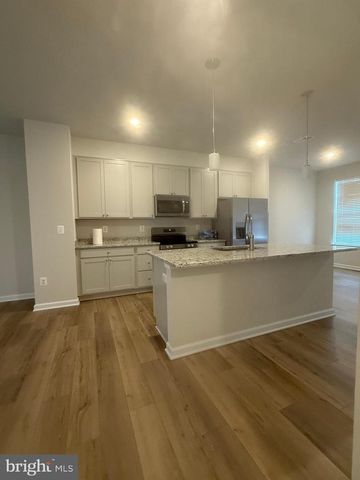 95 GRAY SILVER RD, Inwood, WV 25428