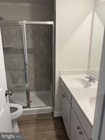 95 GRAY SILVER RD, Inwood, WV 25428