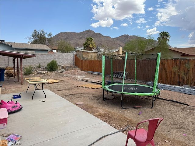 6881 Legalla Lane, Las Vegas, NV 89156