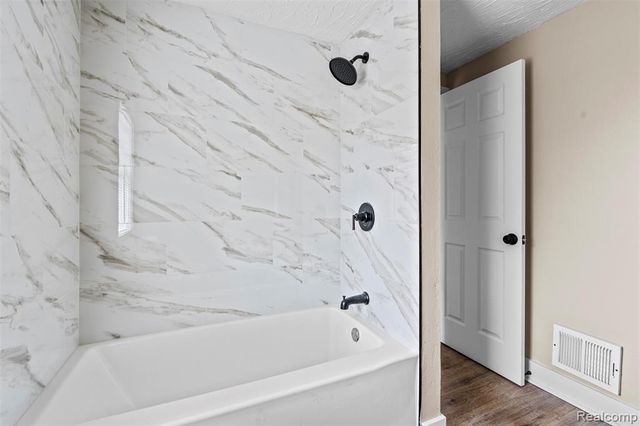 5250 Berkshire Street, Detroit, MI 48224