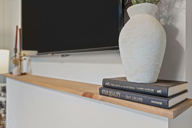 1041 Parkers Ridge Drive, Fuquay Varina, NC 27526