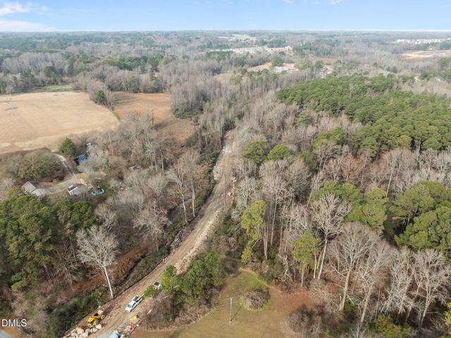 1041 Parkers Ridge Drive, Fuquay Varina, NC 27526