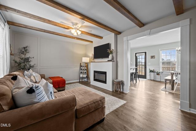 1041 Parkers Ridge Drive, Fuquay Varina, NC 27526