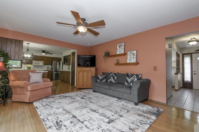 2601 Pendleton PLACE, Waukesha, WI 53188
