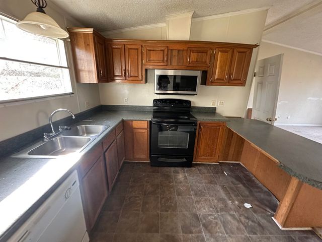 5619 Cates Bay Hwy., Conway, SC 29527