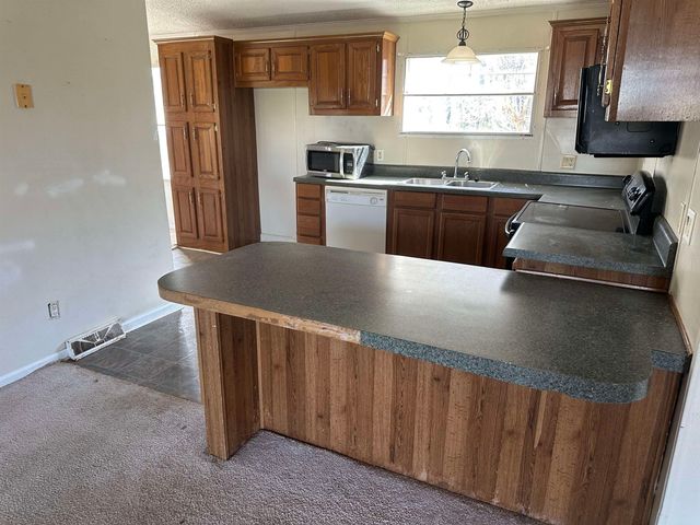 5619 Cates Bay Hwy., Conway, SC 29527