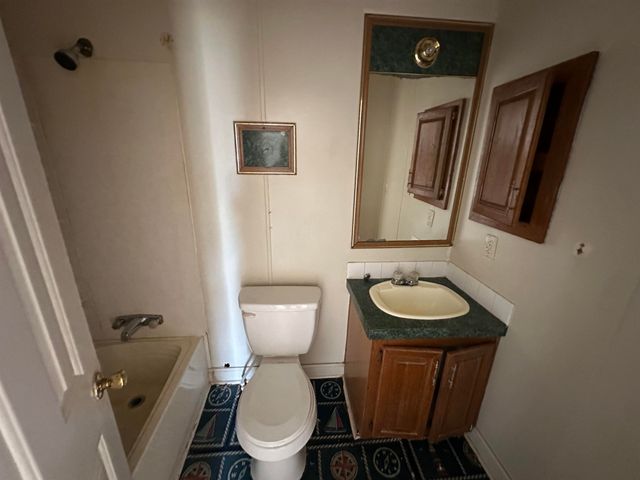 5619 Cates Bay Hwy., Conway, SC 29527