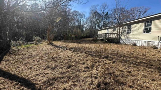 5619 Cates Bay Hwy., Conway, SC 29527