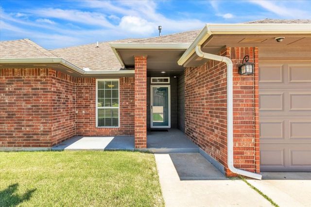 11321 NW 103rd Street, Yukon, OK 73099