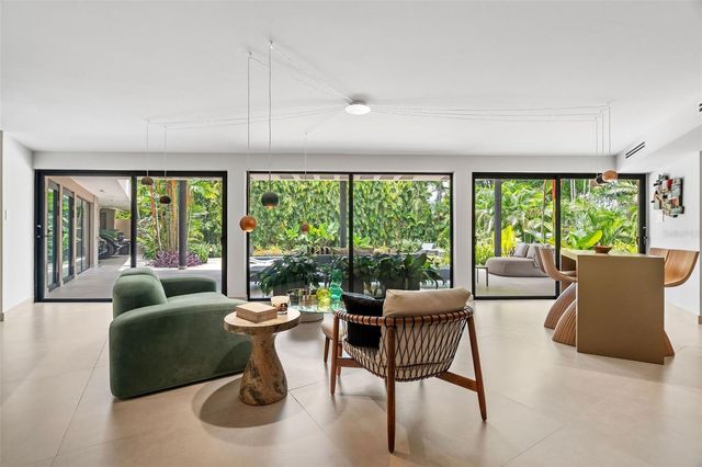 16 JARDIN STREET, Guaynabo, PR 00966