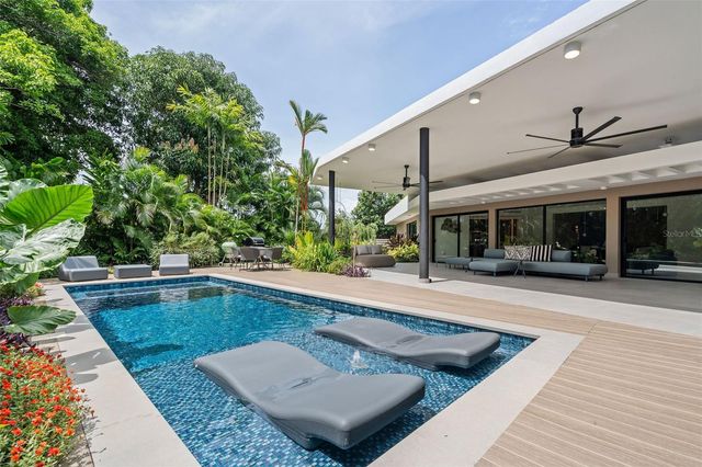 16 JARDIN STREET, Guaynabo, PR 00966