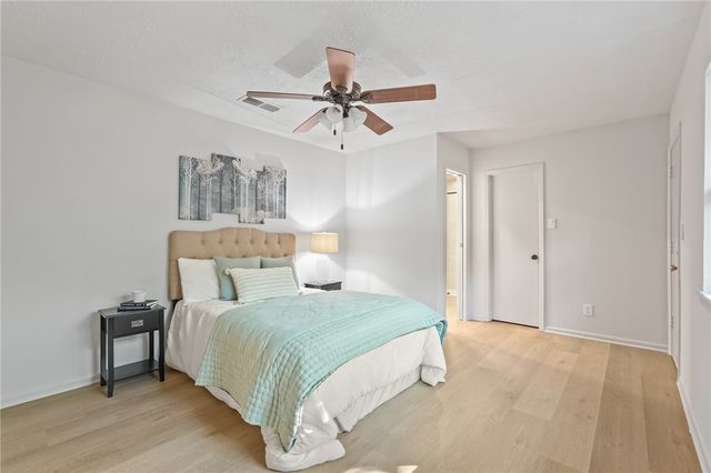 7716 Appomattox Drive, College Station, TX 77845