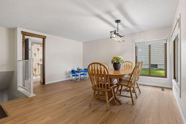 6631 Oakwood Street, Rockford, MN 55373