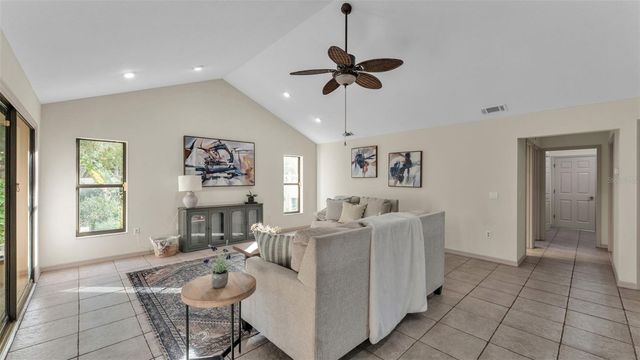 6828 FORESTWOOD DRIVE W, Lakeland, FL 33811