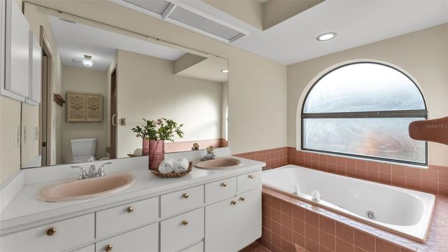 6828 FORESTWOOD DRIVE W, Lakeland, FL 33811