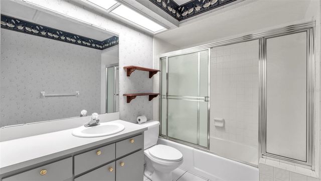 6828 FORESTWOOD DRIVE W, Lakeland, FL 33811