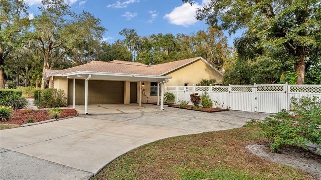 6828 FORESTWOOD DRIVE W, Lakeland, FL 33811