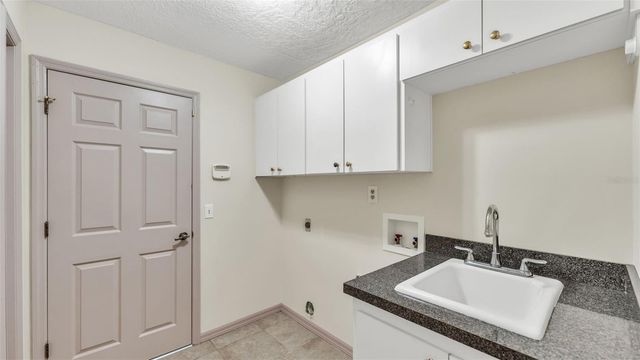 6828 FORESTWOOD DRIVE W, Lakeland, FL 33811