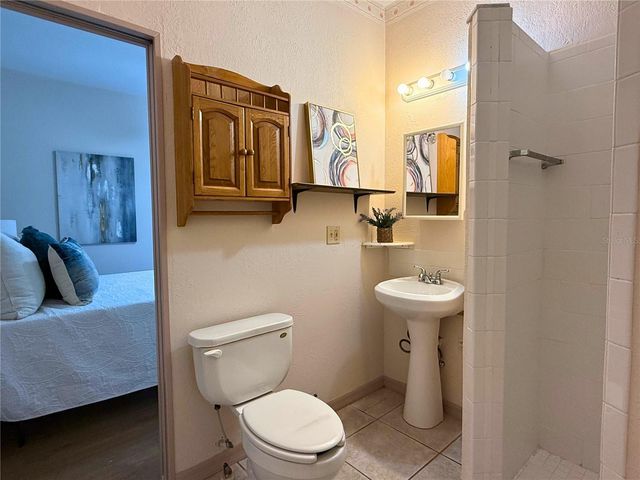 6828 FORESTWOOD DRIVE W, Lakeland, FL 33811