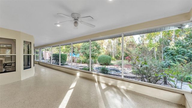 6828 FORESTWOOD DRIVE W, Lakeland, FL 33811