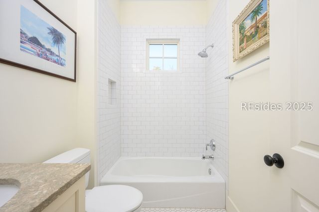 8 Crossbow Rd, Bluffton, SC 29910