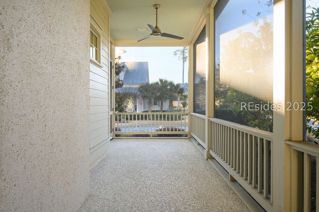 8 Crossbow Rd, Bluffton, SC 29910