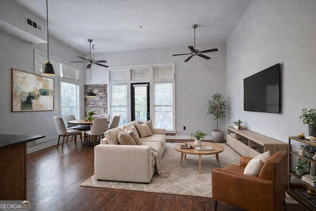 1195 Milton Terrace SE 2301, Atlanta, GA 30315