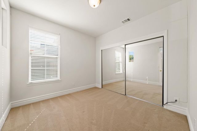 5960 Park Village St, Sacramento, CA 95822