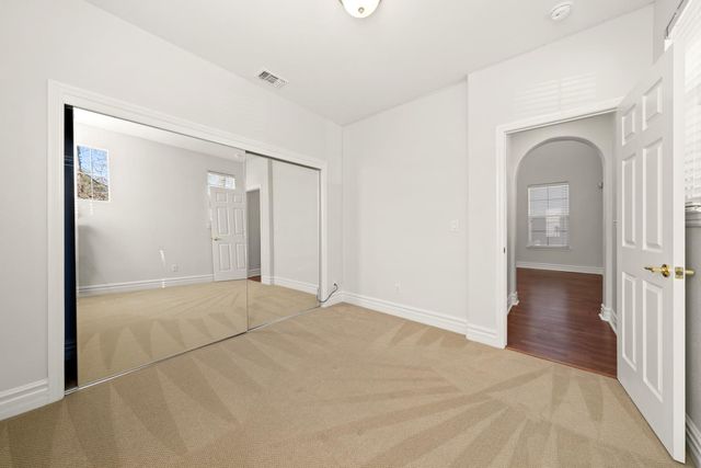 5960 Park Village St, Sacramento, CA 95822