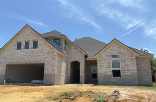 192 Lakeview Circle, Pilot Point, TX 76258