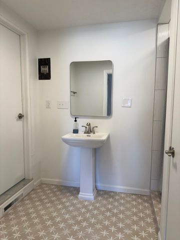 324 Chula Vista Place NE, Albuquerque, NM 87108