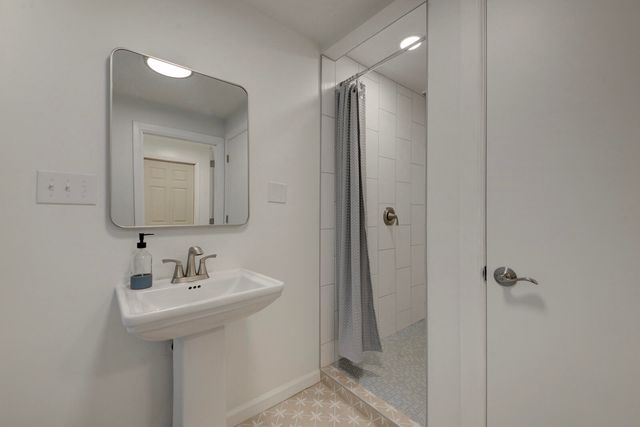 324 Chula Vista Place NE, Albuquerque, NM 87108