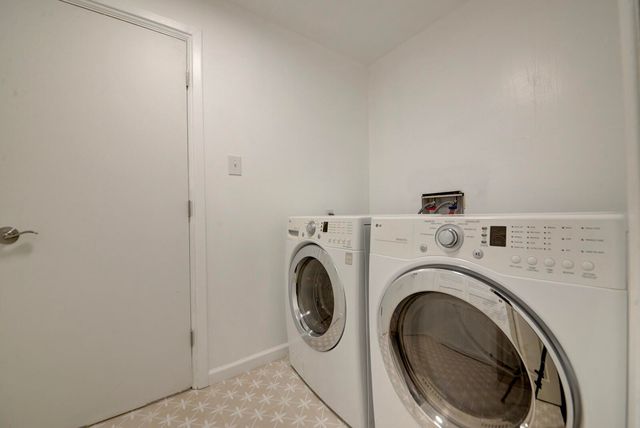 324 Chula Vista Place NE, Albuquerque, NM 87108