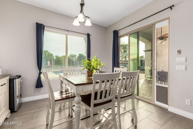 2997 E WILDHORSE Drive, Gilbert, AZ 85297