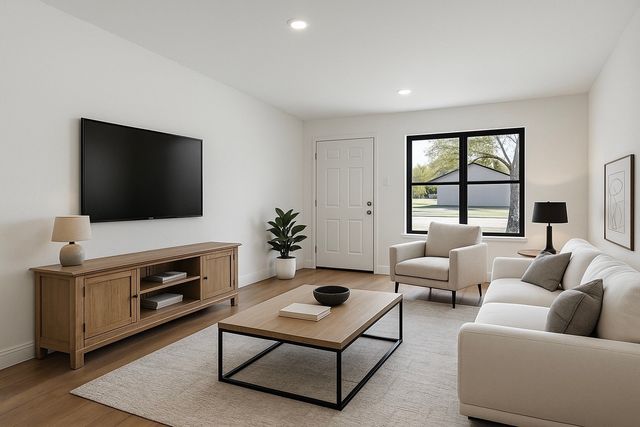 1725 Emerald Street, Grand Prairie, TX 75051