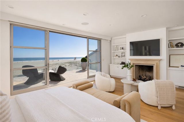 7204 W Oceanfront, Newport Beach, CA 92663
