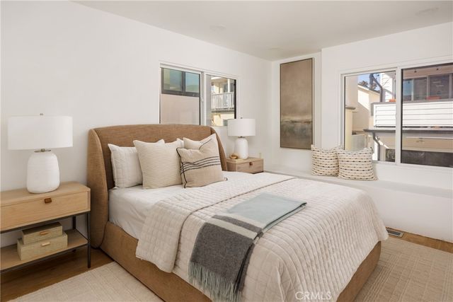 7204 W Oceanfront, Newport Beach, CA 92663