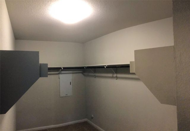 13941 Heidhorn DR, Pflugerville, TX 78660