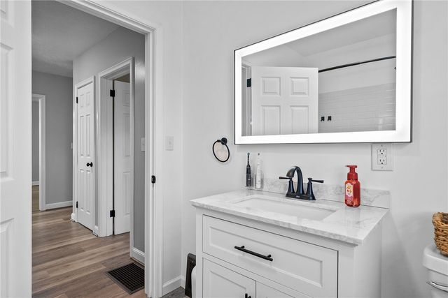 431 W Vine St, New Wilmington Boro, PA 16142