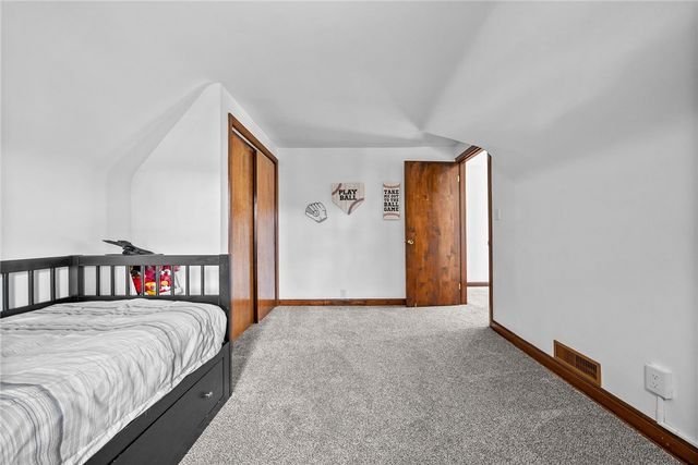 431 W Vine St, New Wilmington Boro, PA 16142