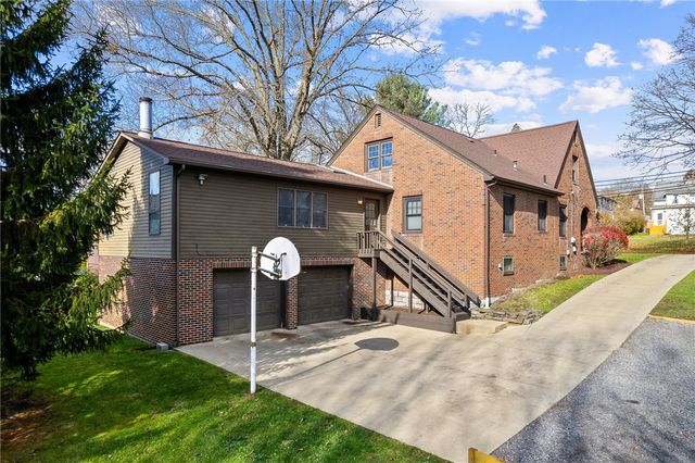 431 W Vine St, New Wilmington Boro, PA 16142