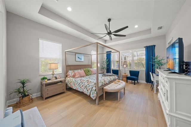 10345 CANAVERAL CIRCLE, Sarasota, FL 34241