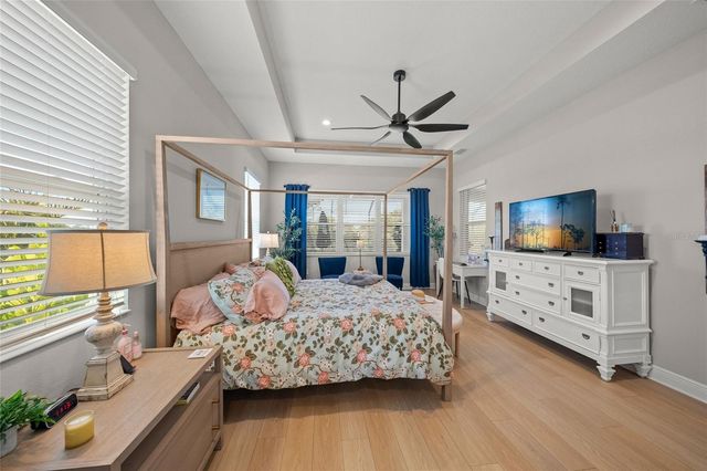 10345 CANAVERAL CIRCLE, Sarasota, FL 34241