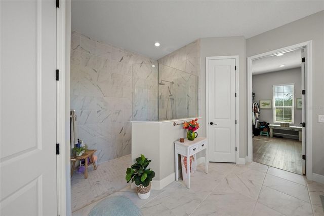 10345 CANAVERAL CIRCLE, Sarasota, FL 34241