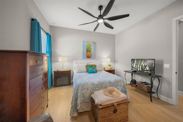 10345 CANAVERAL CIRCLE, Sarasota, FL 34241