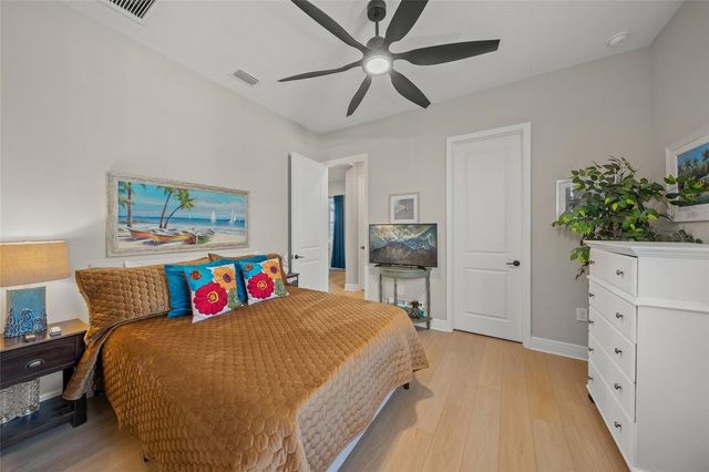 10345 CANAVERAL CIRCLE, Sarasota, FL 34241