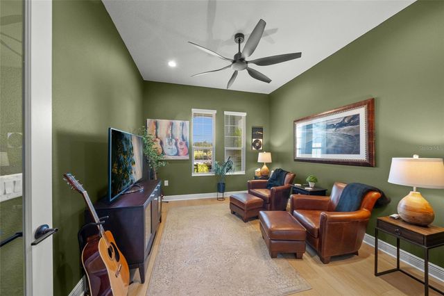 10345 CANAVERAL CIRCLE, Sarasota, FL 34241